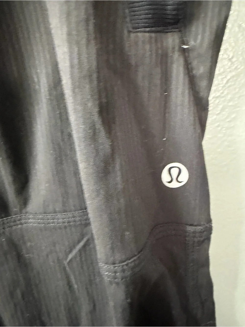 Lululemon dance studio joggers unlined Women's Bottoms Size 10 - Black